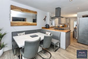 Photo 18- click for photo gallery